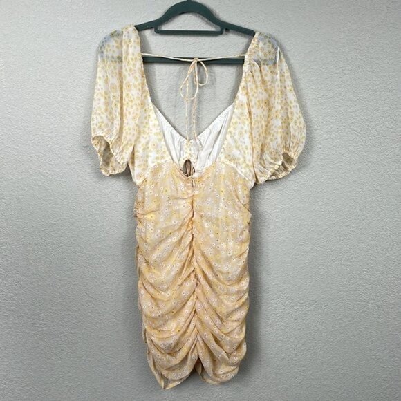 New Free People Tessa Floral Print Ruched Dress Yellow Daisy Cut Out Sz S - Picture 4 of 12